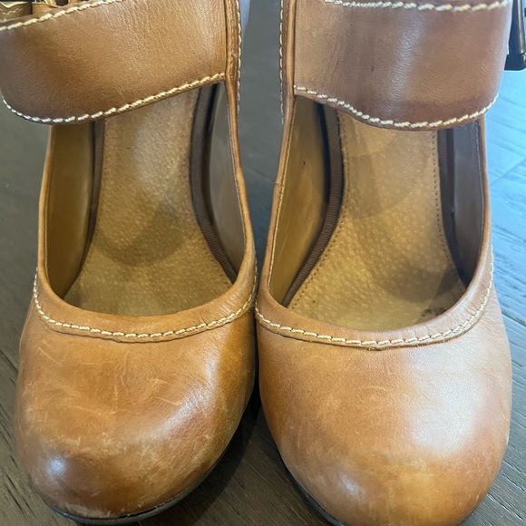 Bertie | Mary Jane high heels - Picture 3 of 15